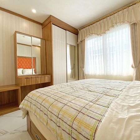 Ravarine Suite Apartment Yakarta Exterior foto