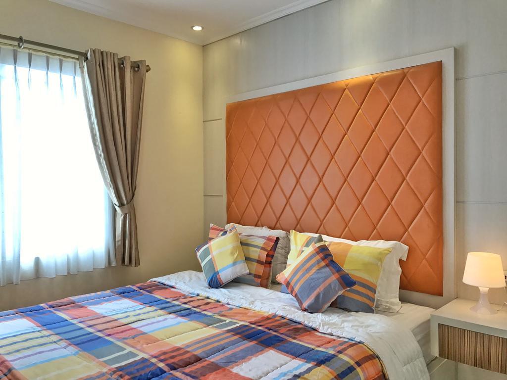 Ravarine Suite Apartment Yakarta Exterior foto