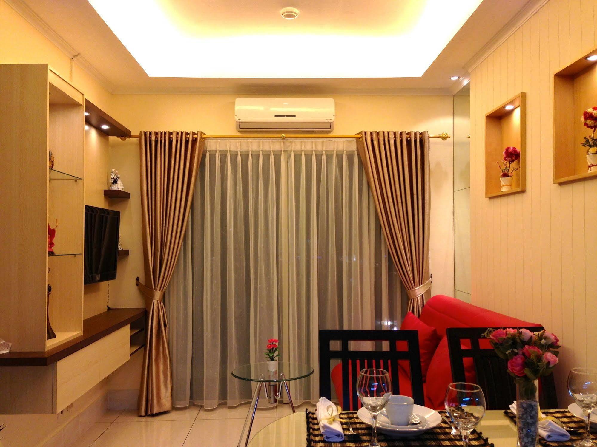 Ravarine Suite Apartment Yakarta Exterior foto